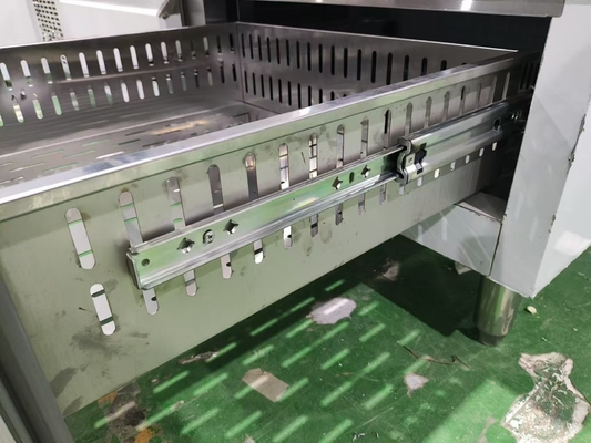 Réfrigérateur sous-sol commercial 4 tiroirs avec backsplash Table de cuisine personnalisée