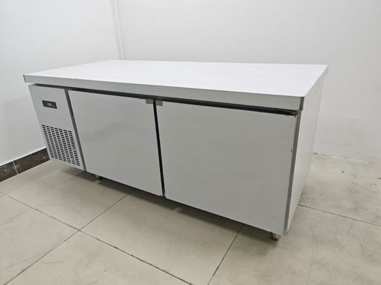 1.8M Chiller sous comptoir Banque de travail de réfrigérateur commercial pour cuisine Table en acier inoxydable